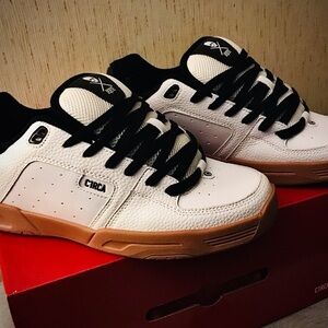 C1rca Circa Lopez Pro 805 Classic Skate Shoes White/Gum US 9.5